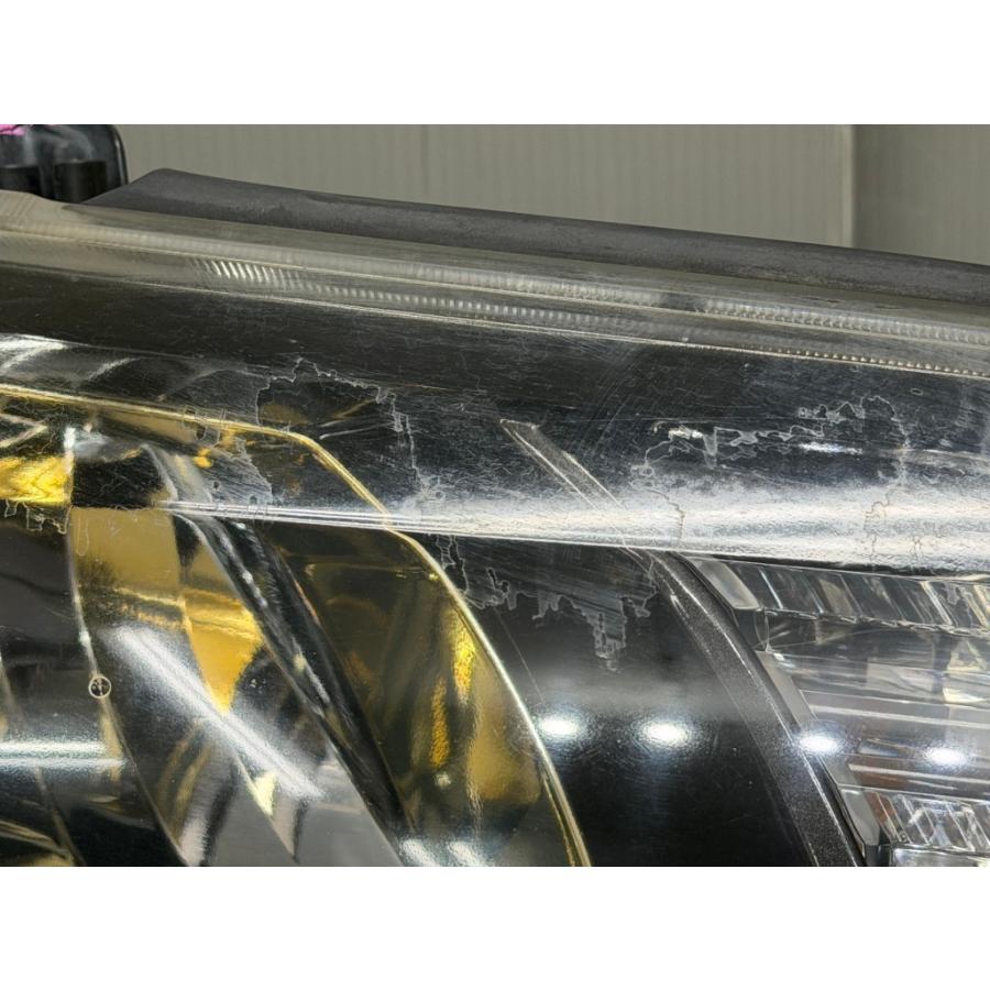 ヴェルファイア トヨタ Z 前期 (ANH20) 純正 右 HID ヘッドライト 58