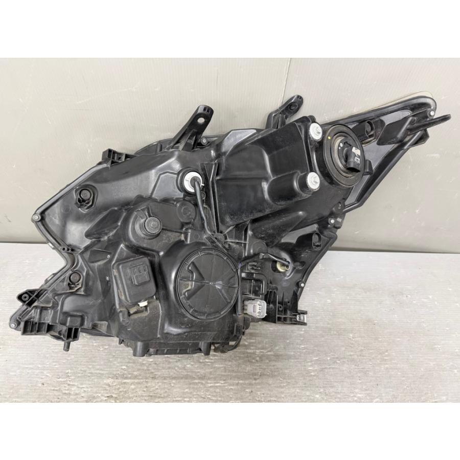 ヴェルファイア トヨタ Z 前期 (ANH20) 純正 右 HID ヘッドライト 58
