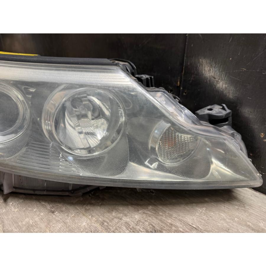 エスティマ アエラス 中期 (ACR50) 純正 HID ヘッドライト 28-217