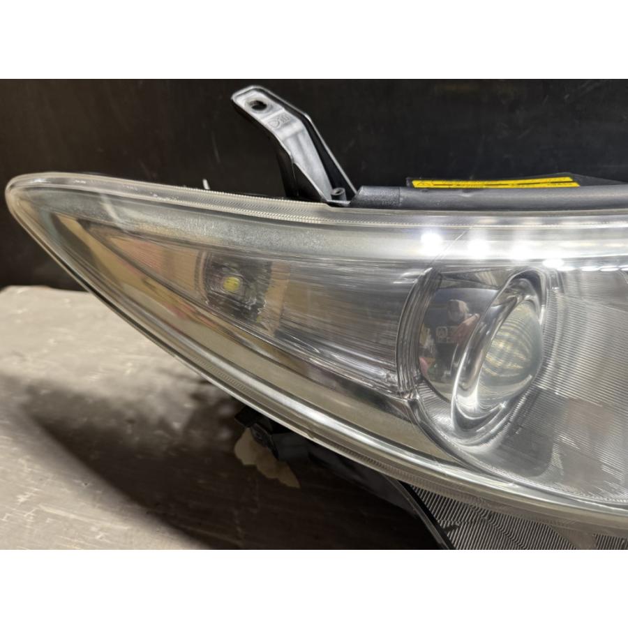 エスティマ アエラス S パッケージ 前期 (GSR50 GSR50W-GFTSK (R)) HID ヘッドライト 28-187 バラスト レベ キセノン 左右 コイト p061031_4