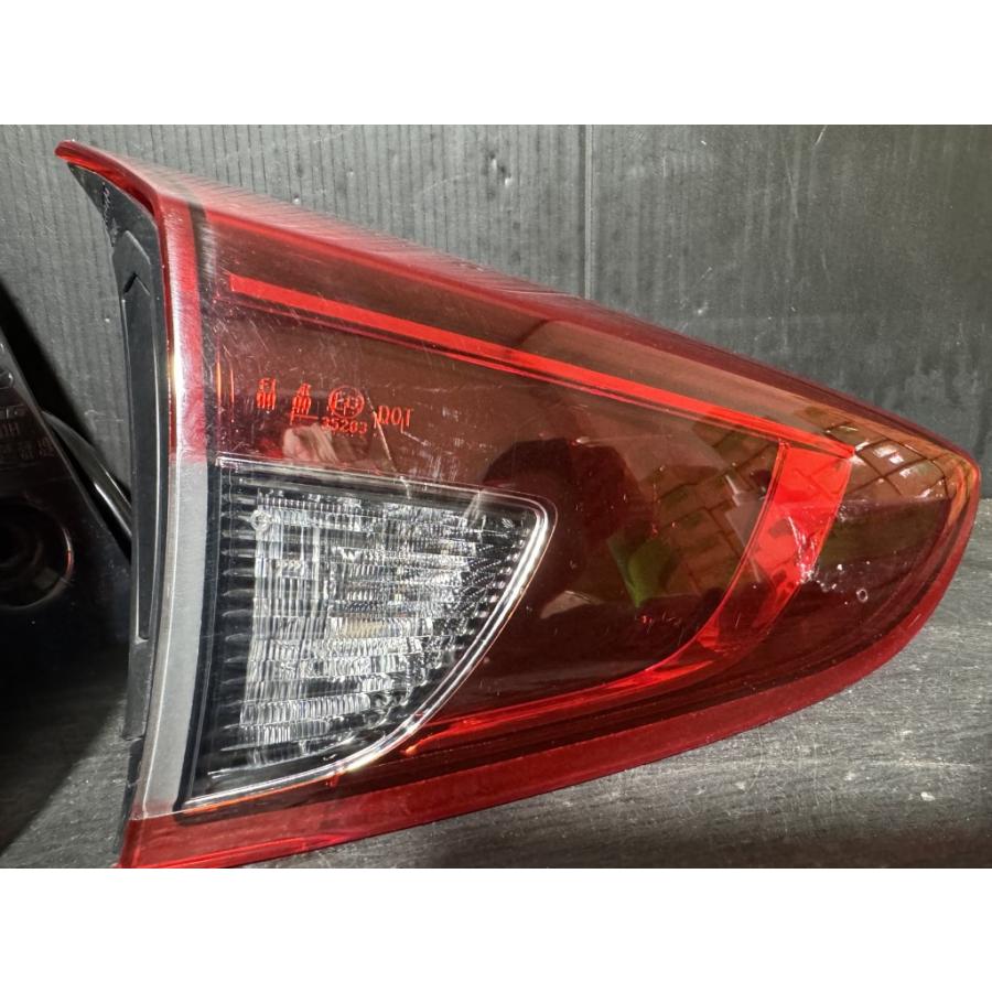 マツダ（Mazda） MAZDA2 15S Lパッケージ (DJLFS) 純正 左