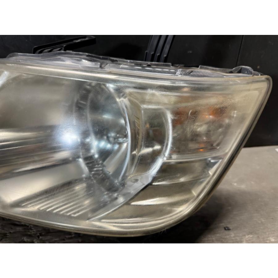 ステップ ワゴン ステップワゴン G 前期 (RK1) 純正 HID ヘッドライト