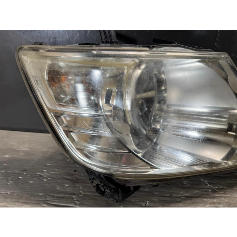 ステップ ワゴン ステップワゴン G 前期 (RK1) 純正 HID ヘッドライト