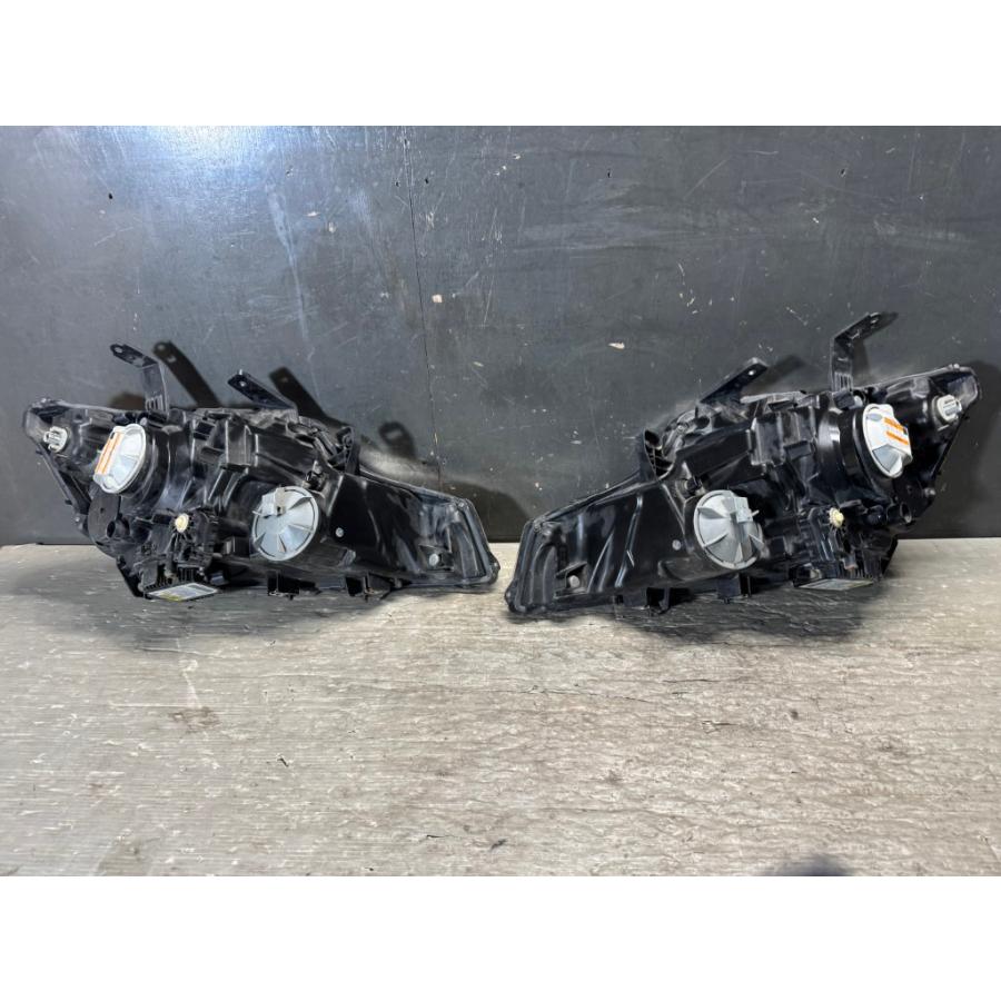 ステップ ワゴン ステップワゴン G 前期 (RK1) 純正 HID ヘッドライト