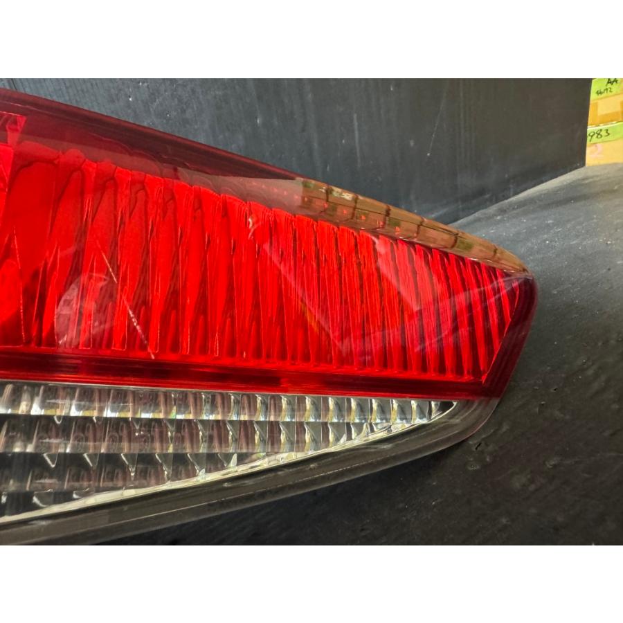 インスパイア 30TL (UC1) 純正 右テールランプ テールライト フィニッシャー P3734 P3733 スタンレー 動作保証 ホンダ Honda p061675の画像