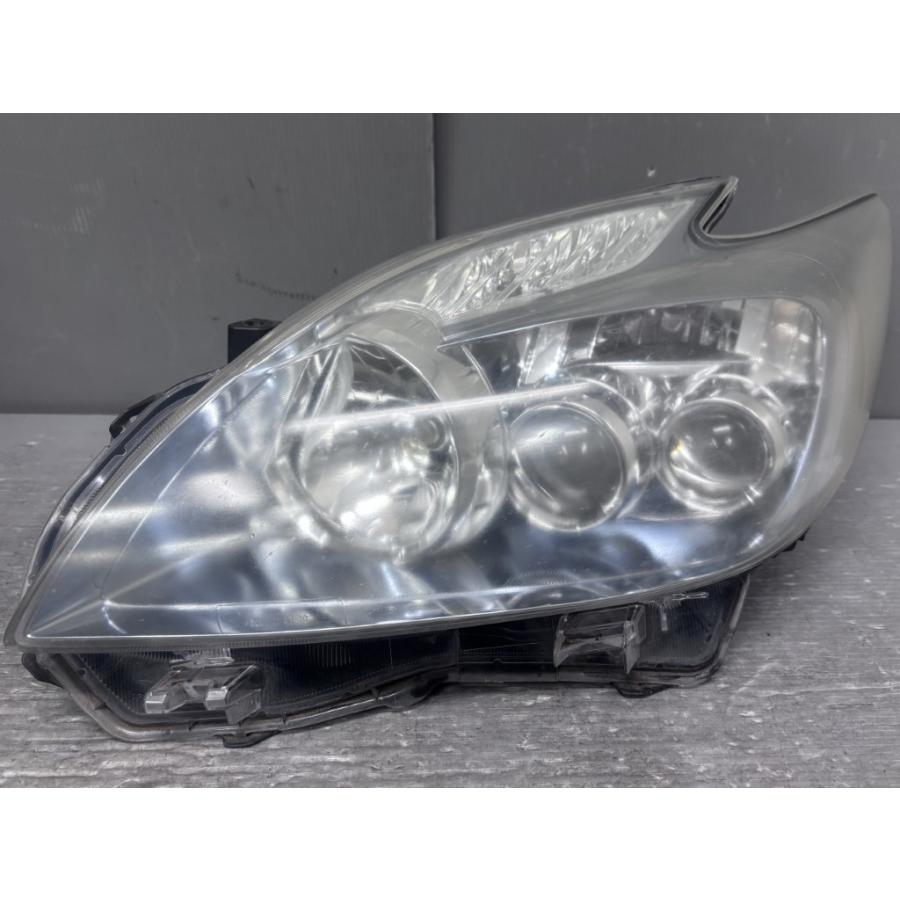 プリウス S LEDエディション 前期 (ZVW30) 純正 LED ヘッドライト 47