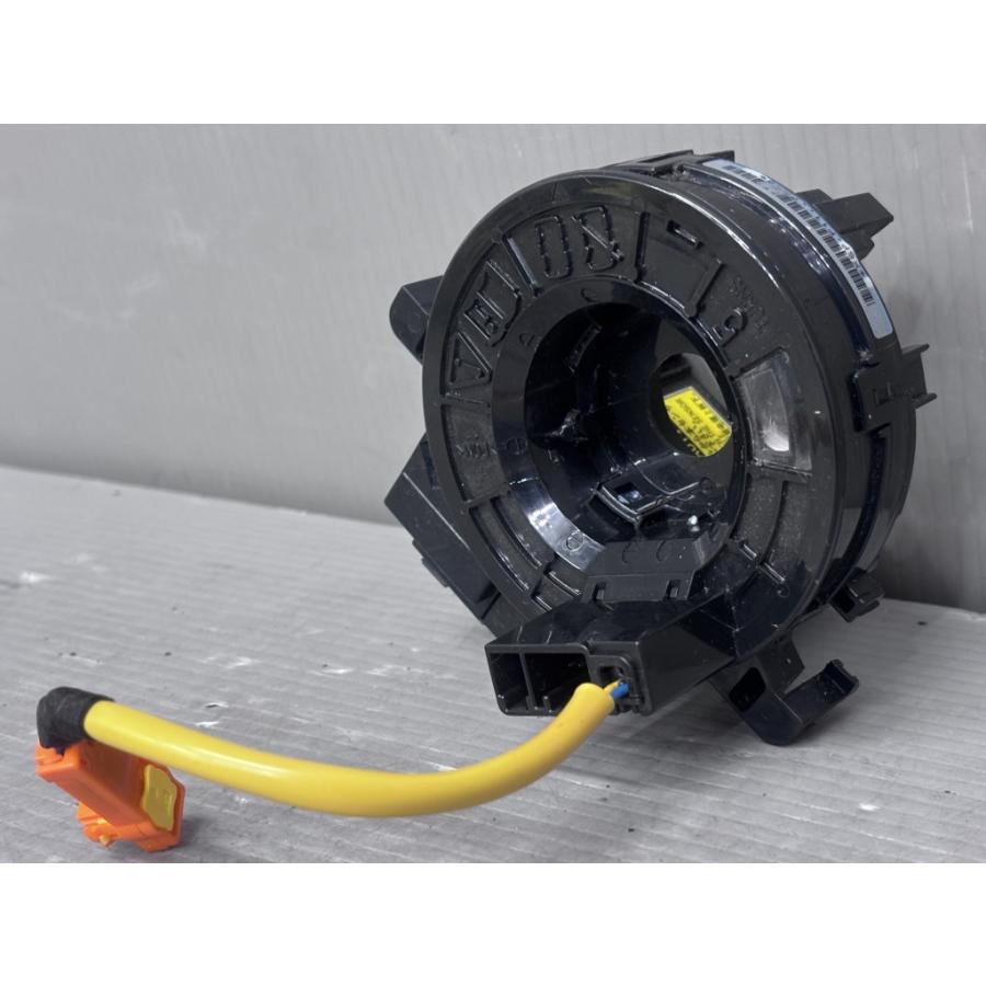 30プリウス us純正スパイラルケーブル プリウス S LEDエディション 前期 (ZVW30) 純正 スパイラルケーブル