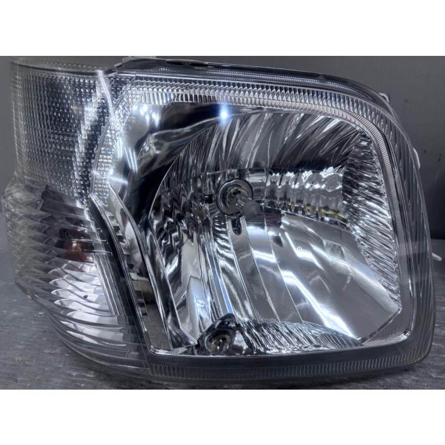 トヨタ ピクシス バン CR 前期 (S321M) 純正 ヘッドライト ハロゲン 100-51771 左右セット ヘッドランプ 右 左 コイト 動作保証 p061684の画像