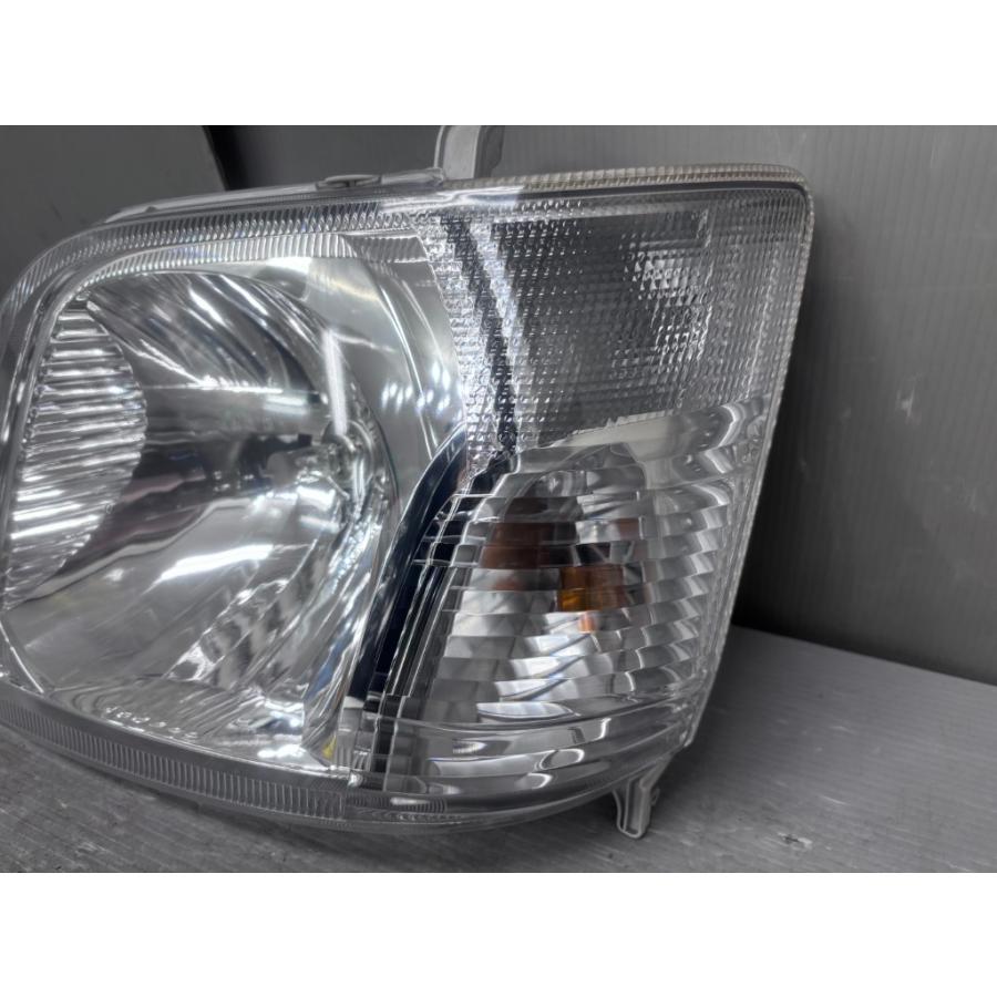 トヨタ ピクシス バン CR 前期 (S321M) 純正 ヘッドライト ハロゲン 100-51771 左右セット ヘッドランプ 右 左 コイト 動作保証 p061684の画像