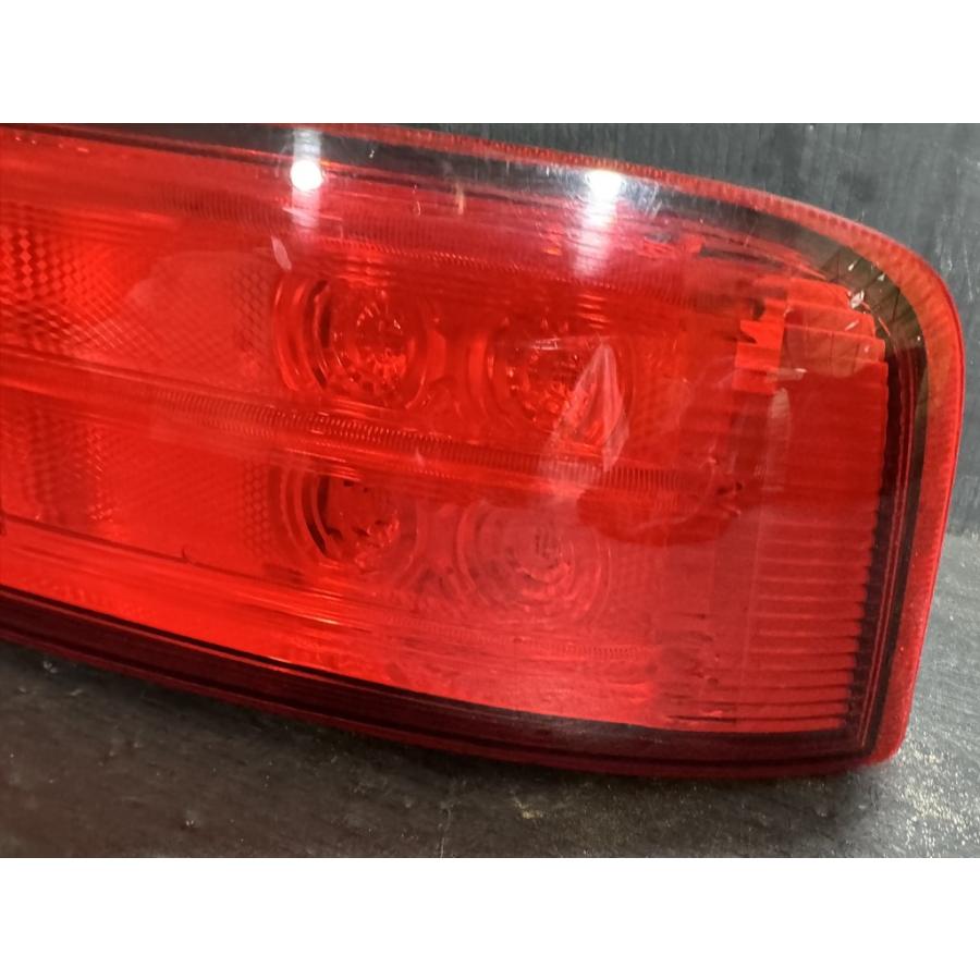 日産（NISSAN） NV100 クリッパー リオ (DR17W) 純正 右 テールランプ 