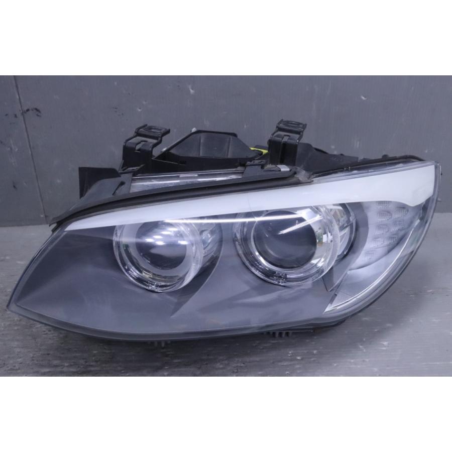 BMW BMW 3シリーズ 320i LCI 右H 後期 (E92 KD20) 純正 HID ヘッド