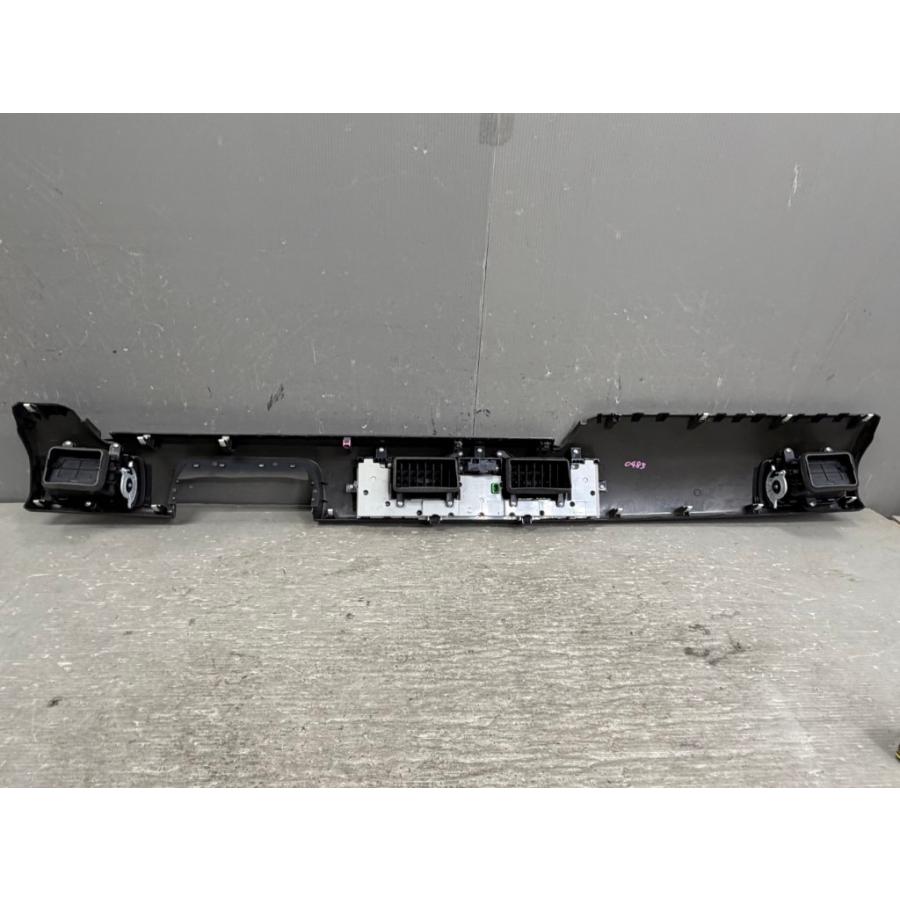 ホンダ（HONDA） エリシオン Gエアロ (RR1) 純正 センターパネル