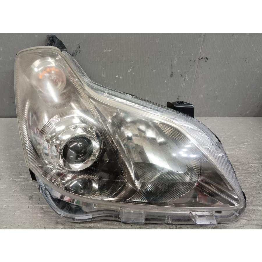 トヨタ（TOYOTA） ブレイド 前期 (AZE156) HID ヘッドライト 12-523
