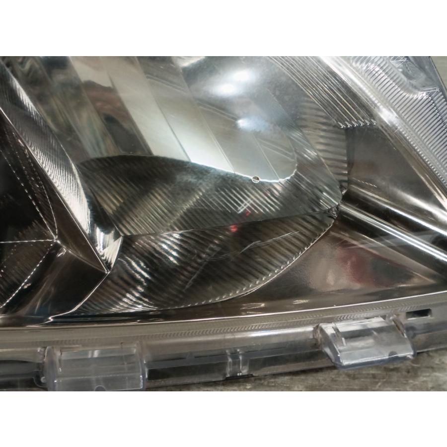 トヨタ（TOYOTA） ブレイド 前期 (AZE156) HID ヘッドライト 12-523