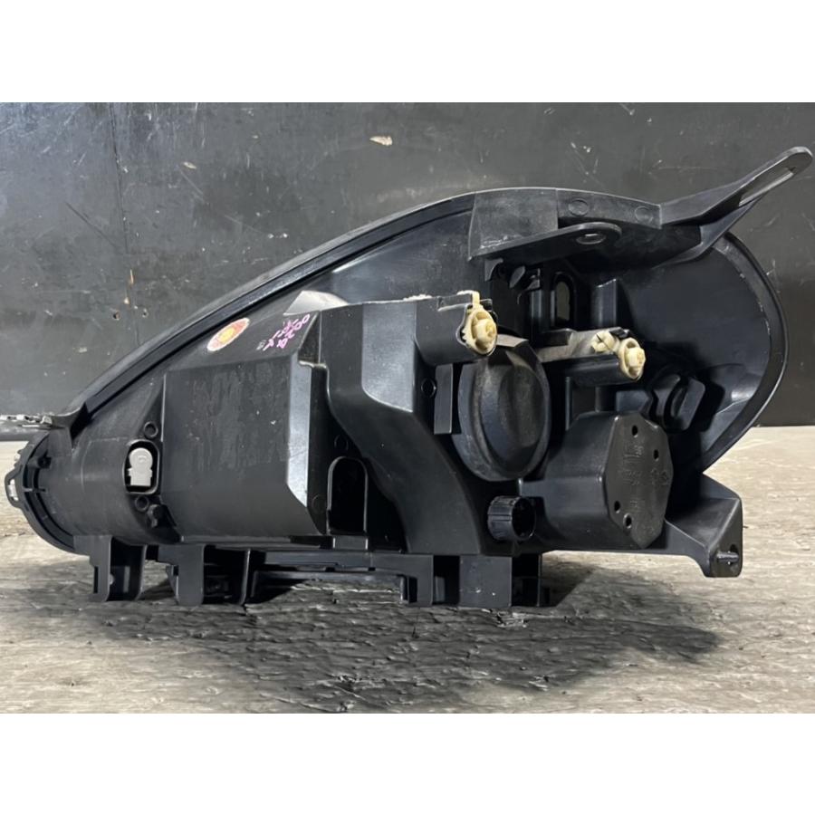 フィアット プント エヴォ 右H 純正 右 ハロゲン ヘッドライト レベ ヘッドランプ イタリア車 イタ車 89102045DX 破損無 Fiat p062307_5