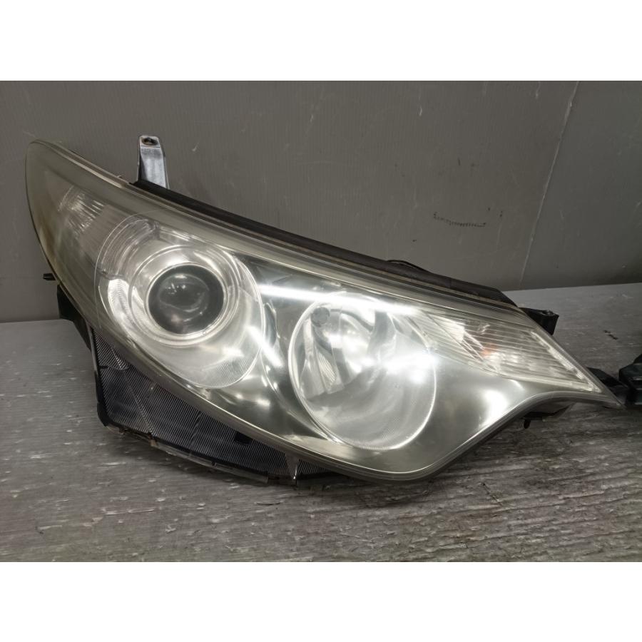 エスティマ アエラス (ACR50) 純正 HID ヘッドライト 左右セット 28