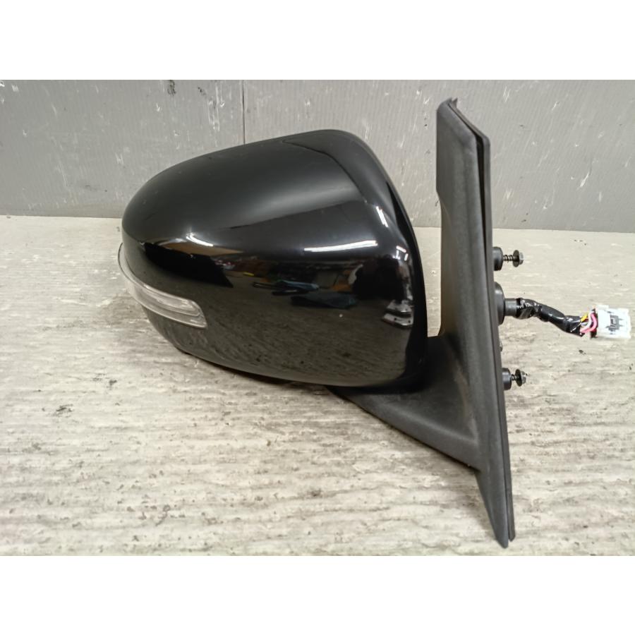 日産（NISSAN） デイズ ルークス ハイウェイスター ターボ (B21A) 右