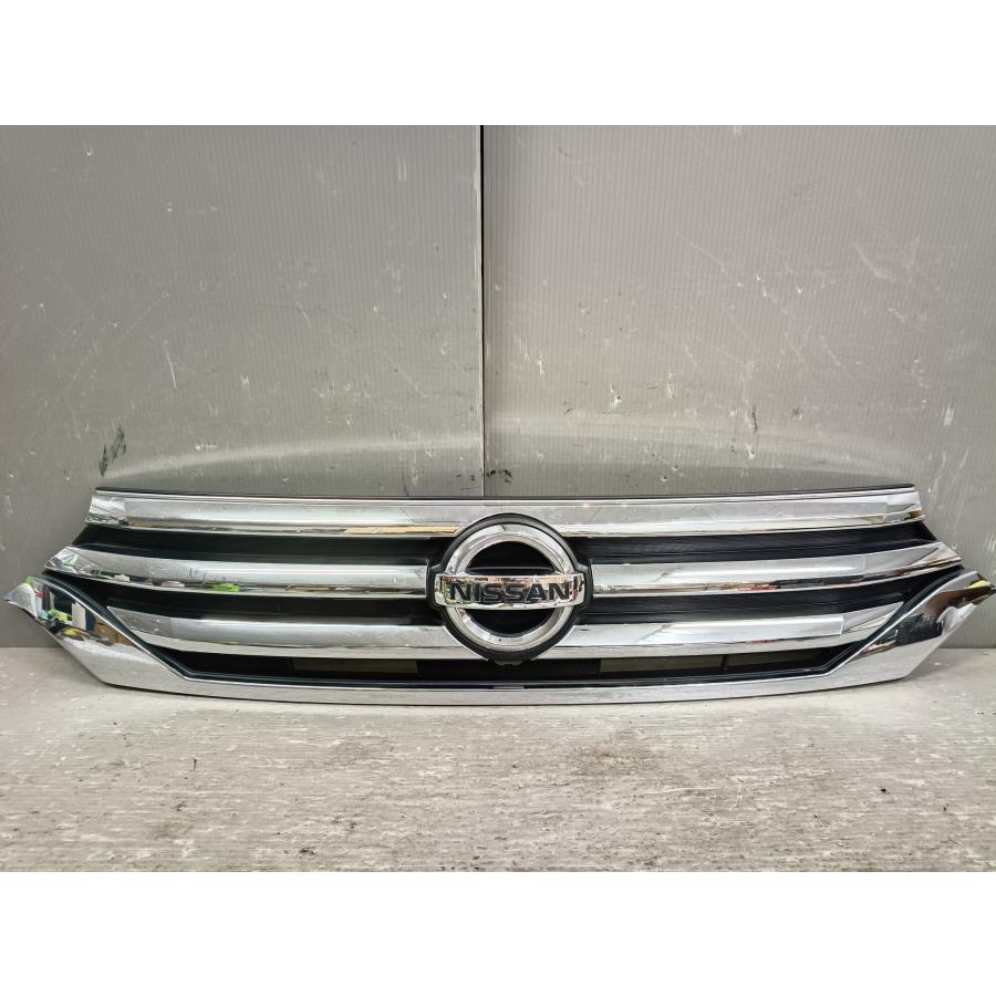 日産 ディズニールークス純正フロントグリル 日産（NISSAN） デイズ ルークス X 前期 (B21A MM115D-W) 純正