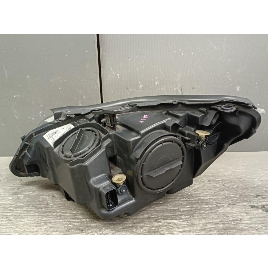 BMW BMW Z4 20i E89 右H (LL20) 純正 HELLA HID 右 ヘッドライト