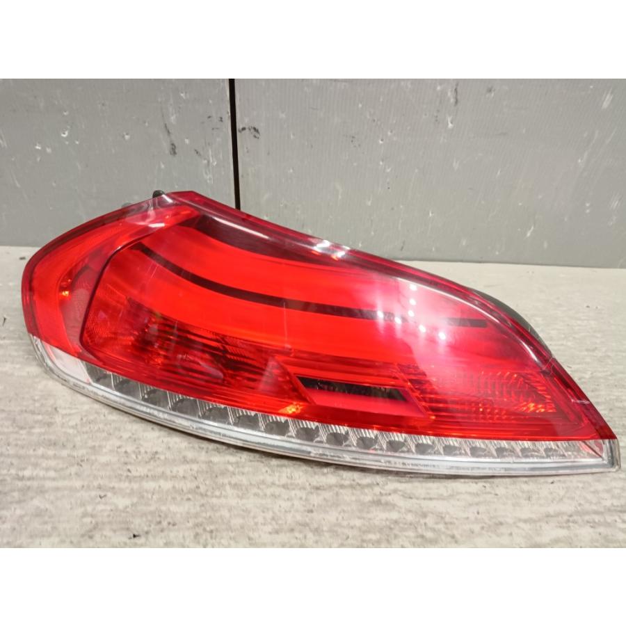  Z4 E89 純正 左テールランプ 7191775-11 BMW BMW Z4 20i E89 右H (LL20) 純正 左 テールランプ 7191775-11