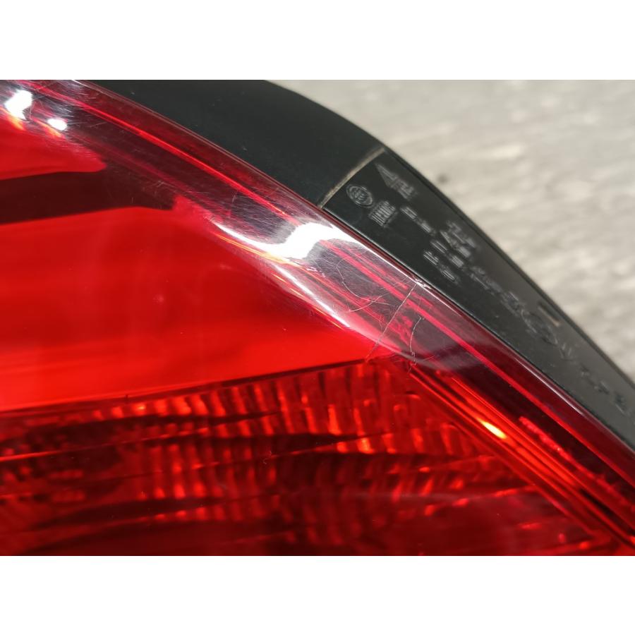 BMW BMW Z4 20i E89 右H (LL20) 純正 左 テールランプ 7191775-11