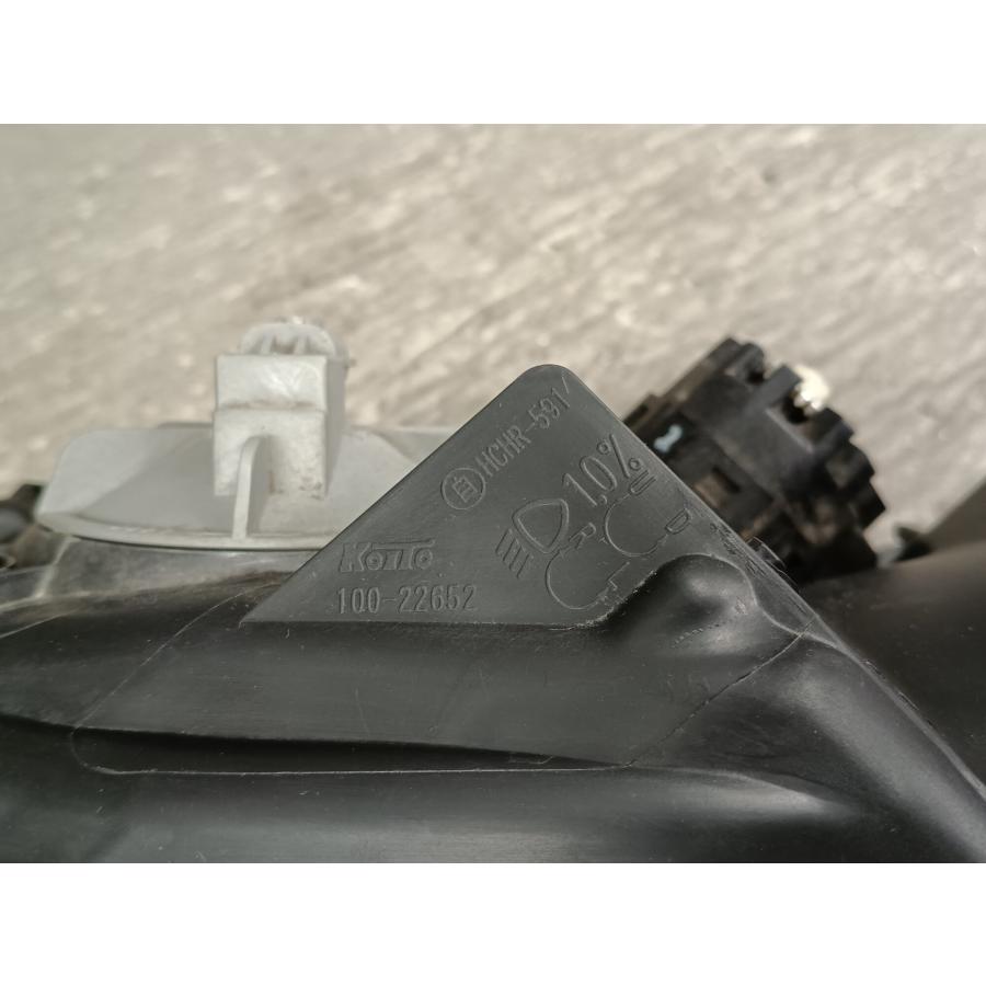 ストリーム RSZ 前期 (RN6) 純正 HID 左 ヘッドライト 100-22652