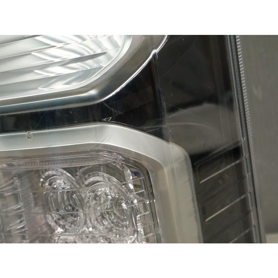 N-BOX ホンダ G Lパッケージ 前期 (JF1) 純正 テールランプ D105 左右
