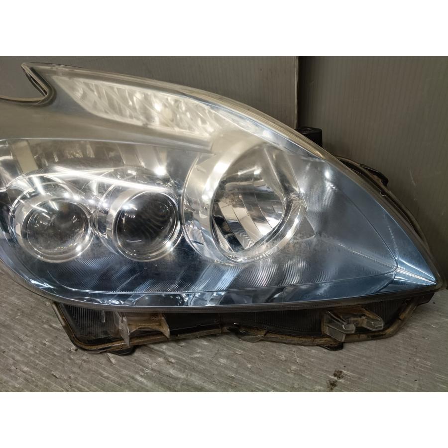 プリウス S LED エディション 前期 (ZVW30) 純正 LEDヘッドライト 47