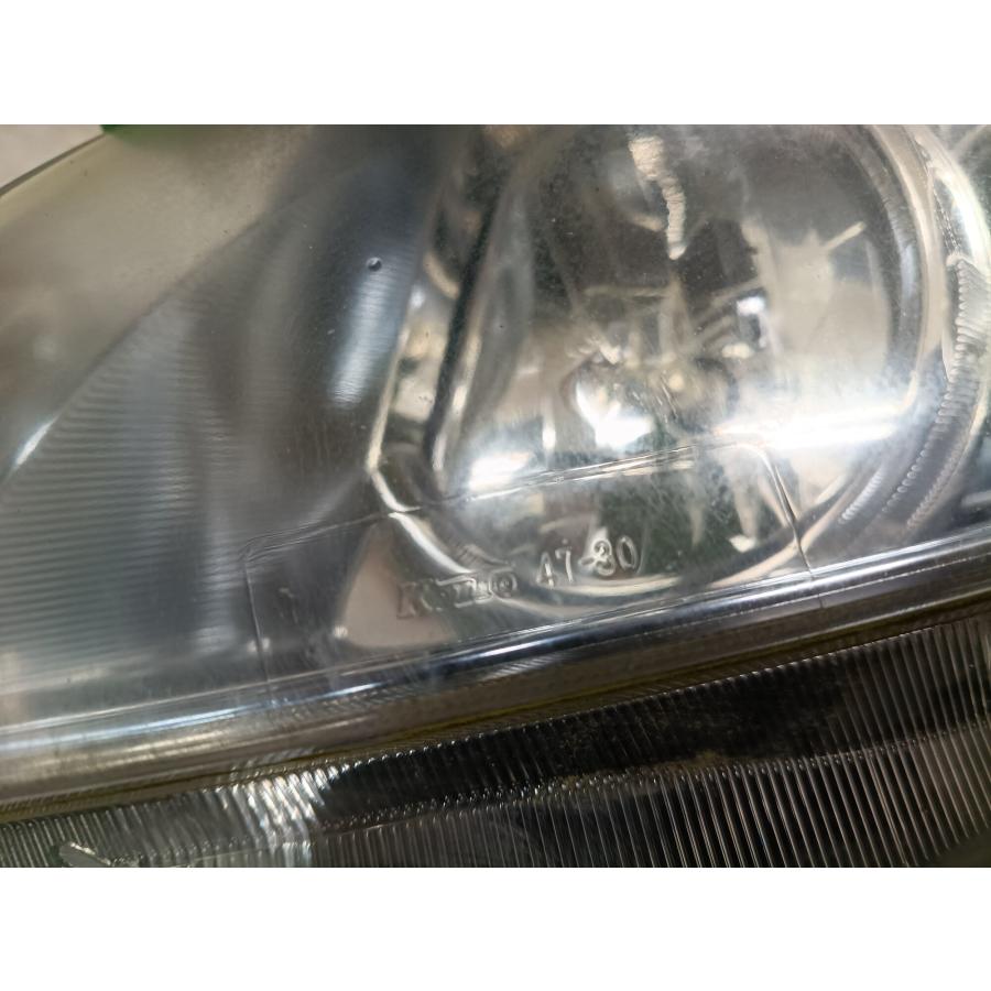 プリウス S LED エディション 前期 (ZVW30) 純正 LEDヘッドライト 47