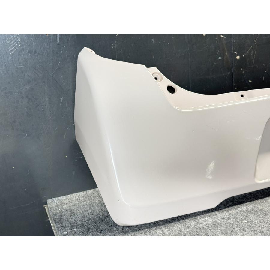 ダイハツ（DAIHATSU） ミライース G (LA300S) 純正 リアバンパー T28