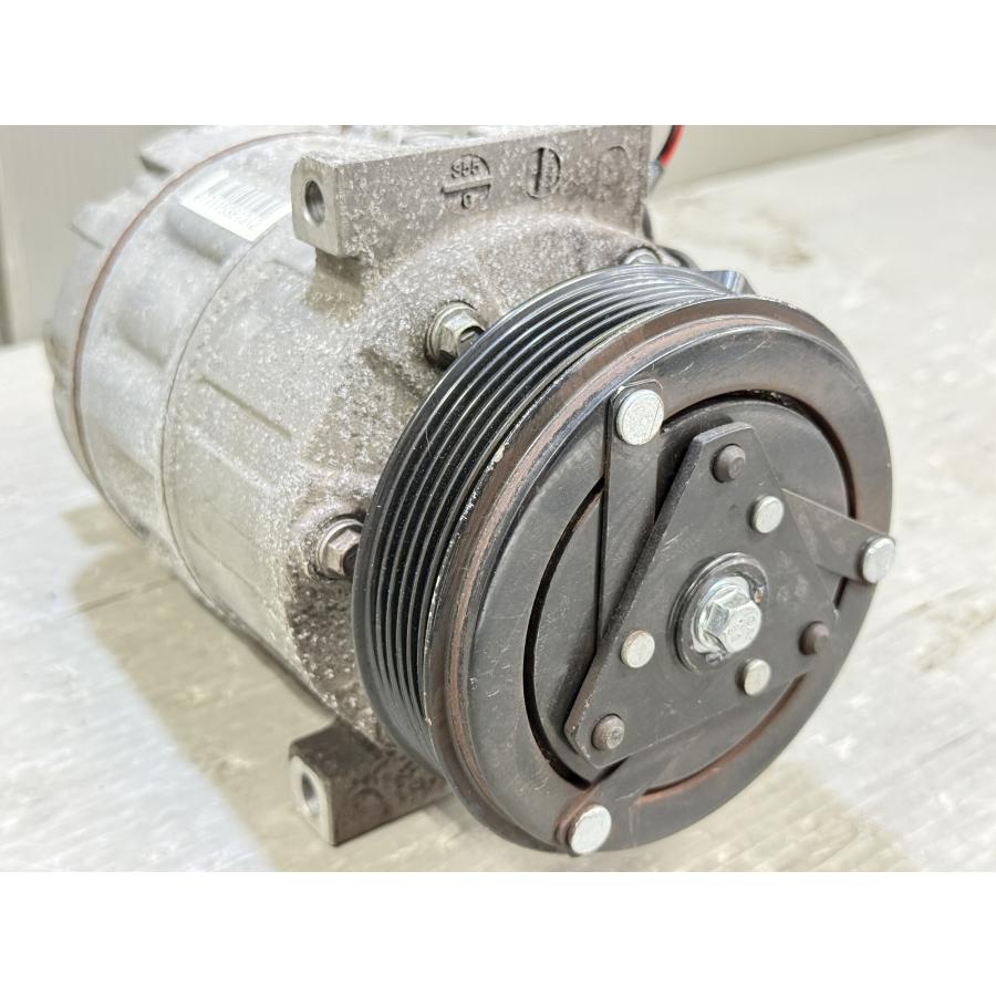 セレナ 日産 (NC26 C26) 純正 エアコンコンプレッサー 92600-1VA1A