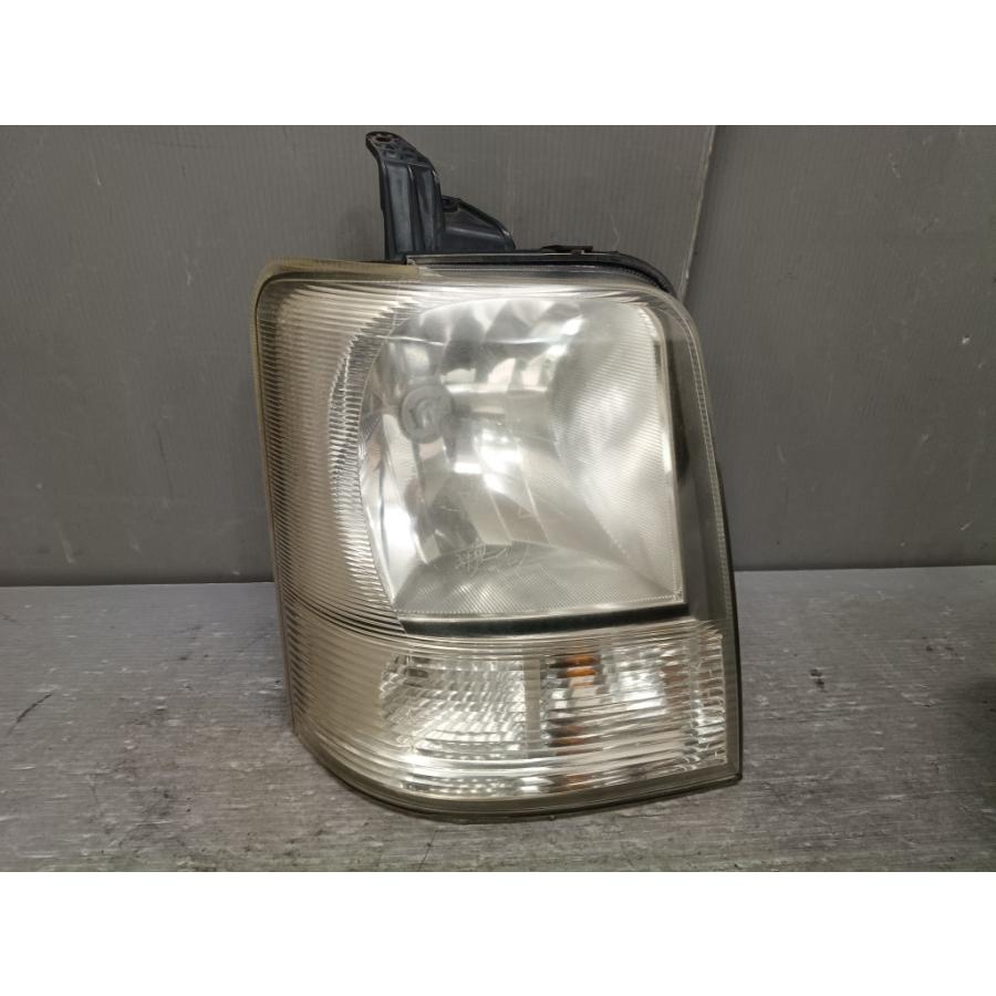 スズキ（SUZUKI） エブリィ バン 4型 (DA64V EVAC-4) 純正 右 ヘッド