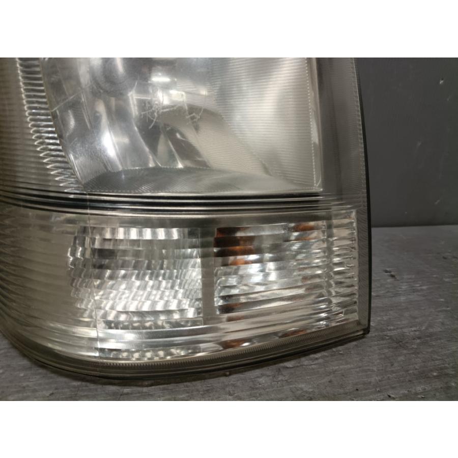 スズキ（SUZUKI） エブリィ バン 4型 (DA64V EVAC-4) 純正 右 ヘッド