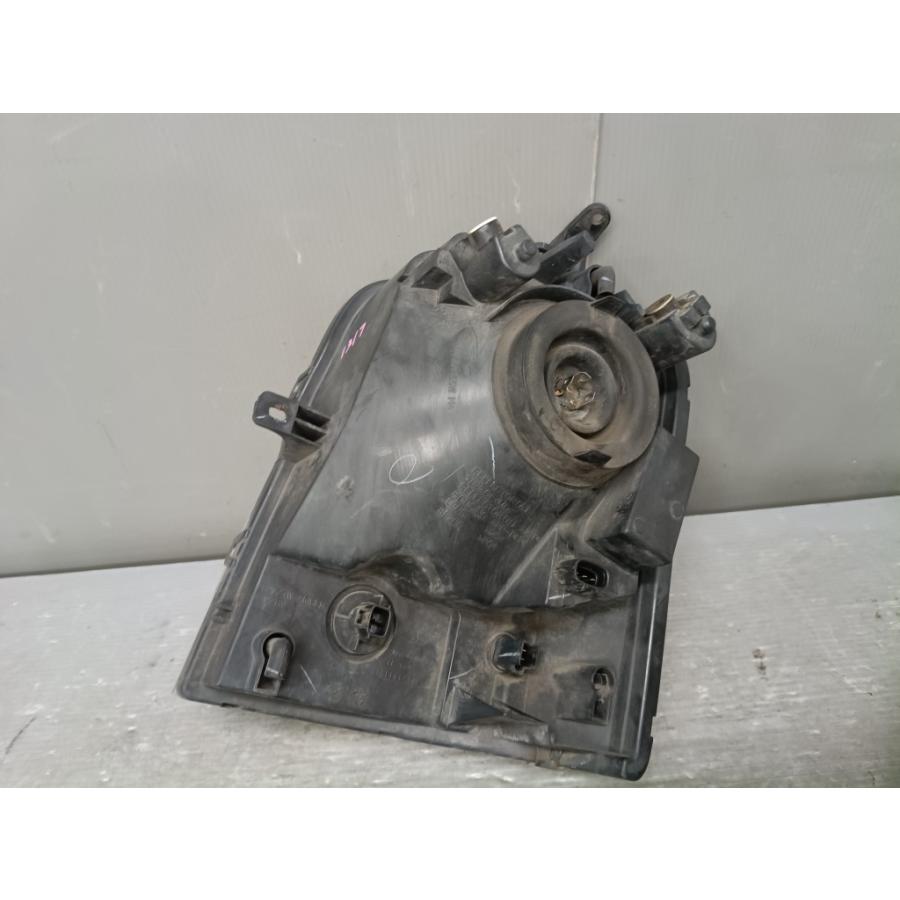 スズキ（SUZUKI） エブリィ バン 4型 (DA64V EVAC-4) 純正 右 ヘッド