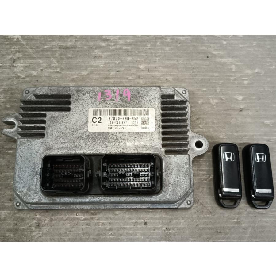 N-BOX ホンダ カスタム G ターボ パッケージ 前期 (JF1) エンジン