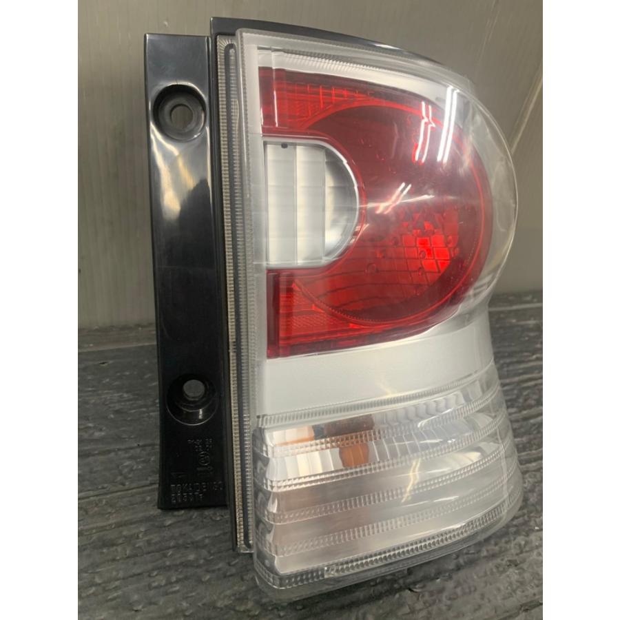 タント カスタム RS ターボ (L375S) 純正 テールランプ 20507 左右