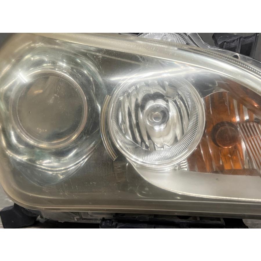 フーガ 370GT TypeS 前期 (KY51 Y51) HID 右ヘッドライト 打刻E