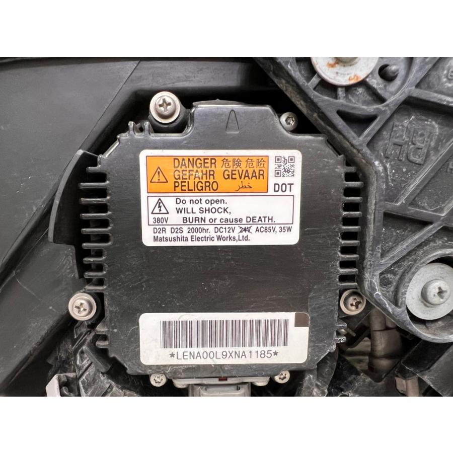 フーガ 370GT TypeS 前期 (KY51 Y51) HID 右ヘッドライト 打刻E