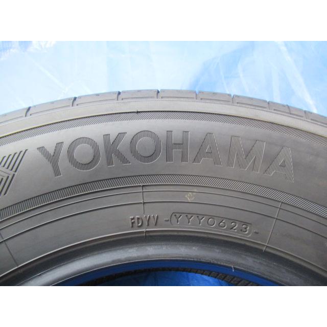 エア漏点検済！極上バリ溝8〜9分山！YOKOHAMA BluEarth-XT AE61 215