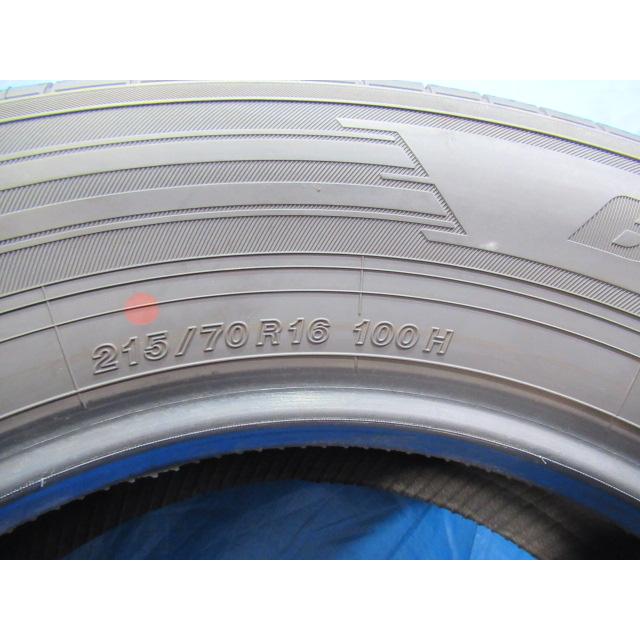 エア漏点検済！極上バリ溝8〜9分山！YOKOHAMA BluEarth-XT AE61 215
