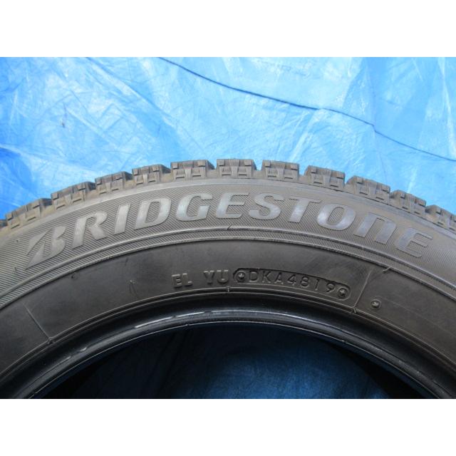エア漏点検済！バリ溝9分山！冬タイヤ BRIDGESTONE BLIZZAK VRX 175/65R15 84Q 2019年製 中古4本セット Z01023の画像