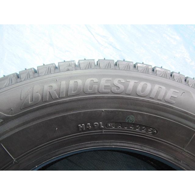 205/65R15 94Q スタッドレスタイヤ BRIDGESTONE BLIZZAK VRX3 極上 