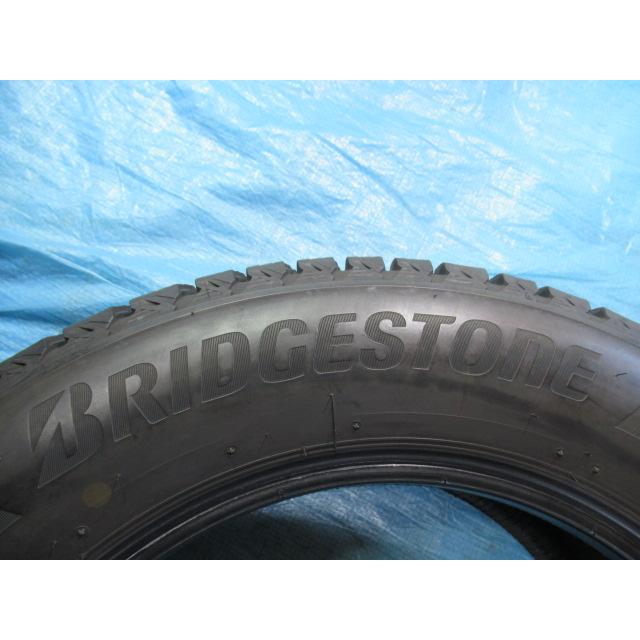225/60R17 99Q スタッドレスタイヤ BRIDGESTONE BLIZZAK DM-V3 極上 