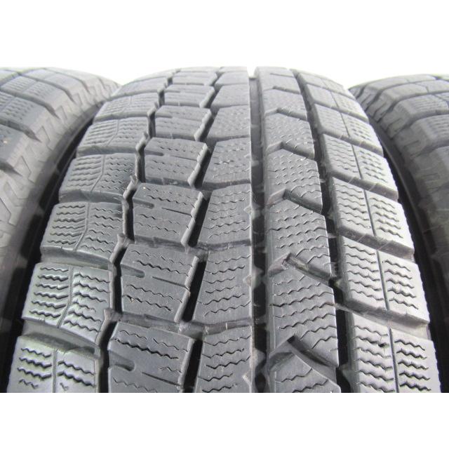 195/65R15 91Q スタッドレスタイヤ DUNLOP WINTERMAXX WM02 エア漏れ点検済み バリ溝8〜9分山 2020年製 中古4本セット Z02025の画像