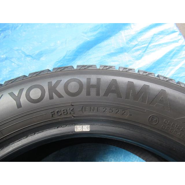 205/55R16 91Q スタッドレスタイヤ YOKOHAMA iceGUARD iG60 極上 バリ溝8〜9分 2022年製 中古4本セット Z02076の画像