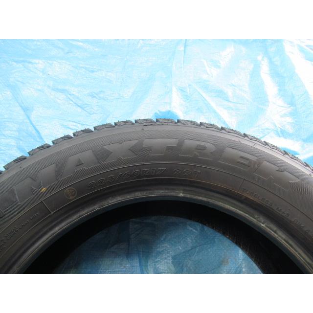 格安出品！MAXTREK 225/60R17 アルファード等 225/60R17 99T スタッドレスタイヤ MAXTREK M7 PLUS エア漏点検済 極上