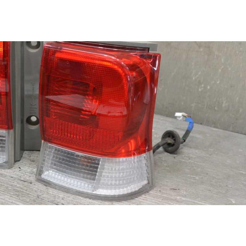 タント 前期(L375S L385S) 純正 イチコー 動作保証 テールランプ タント 前期(L375S L385S) 純正 イチコー 動作保証 テールランプ