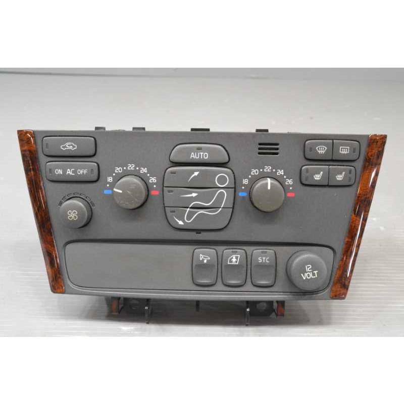 中古 旧車 希少 VOLVO ボルボ V70/エアコン/スイッチ/AC操作/ ボルボ V70 右ハンドル 中期(SB5244W) 純正 破損無 取付OK 動作保証