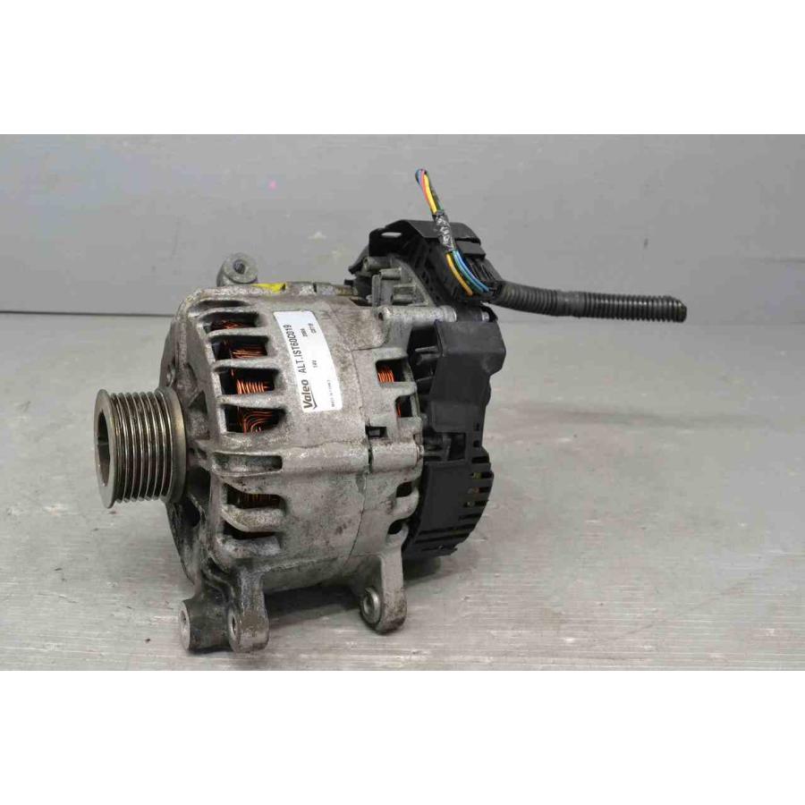 日産 セレナ HFC26 オルタネーター 発電機 ダイナモ ヴァレオ