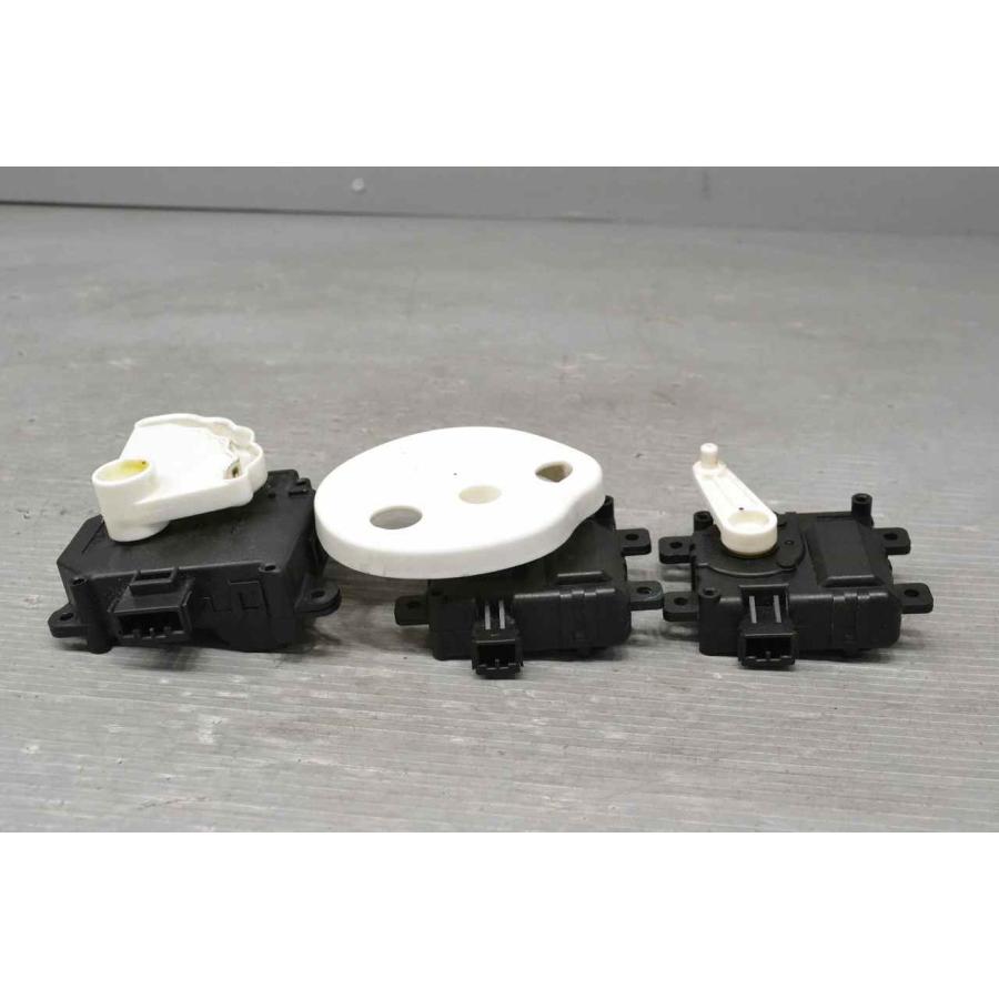 JF1 JF2) 純正 DENSO エアコンサーボモーター 3個 セット 113800 JF1 JF2) 純正 DENSO エアコンサーボモーター 3個 セット 113800